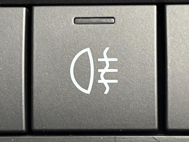 ライズ Ｚ　純正９型ナビ　全周囲カメラ　衝突軽減装置　レーダークルーズ　禁煙車　シートヒーター　前後ドラレコ　ＥＴＣ　コーナーセンサー　スマートキー　ＬＥＤヘッド＆フォグ　純正１７インチＡＷ　オートハイビーム（42枚目）