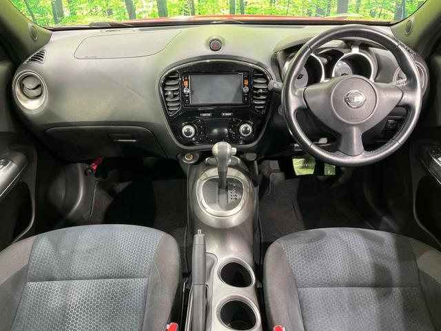 ジューク １５ＲＸ　純正ナビ　バックカメラ　禁煙車　前後ドラレコ　ＥＴＣ　スマートキー　純正１７インチＡＷ　ＨＩＤヘッド　フロントフォグ　オートライト　オートエアコン　Ｂｌｕｅｔｏｏｔｈ　ＣＤ　ＤＶＤ再生　フルセグ（2枚目）