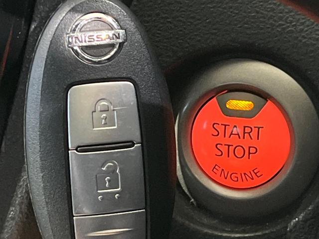 ジューク １５ＲＸ　純正ナビ　バックカメラ　禁煙車　前後ドラレコ　ＥＴＣ　スマートキー　純正１７インチＡＷ　ＨＩＤヘッド　フロントフォグ　オートライト　オートエアコン　Ｂｌｕｅｔｏｏｔｈ　ＣＤ　ＤＶＤ再生　フルセグ（5枚目）