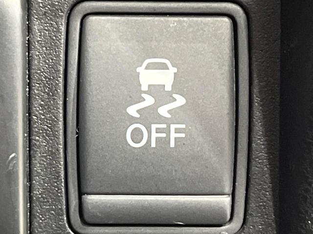 ジューク １５ＲＸ　純正ナビ　バックカメラ　禁煙車　前後ドラレコ　ＥＴＣ　スマートキー　純正１７インチＡＷ　ＨＩＤヘッド　フロントフォグ　オートライト　オートエアコン　Ｂｌｕｅｔｏｏｔｈ　ＣＤ　ＤＶＤ再生　フルセグ（36枚目）