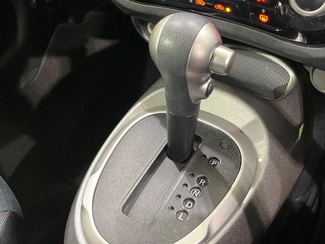 ジューク １５ＲＸ　純正ナビ　バックカメラ　禁煙車　前後ドラレコ　ＥＴＣ　スマートキー　純正１７インチＡＷ　ＨＩＤヘッド　フロントフォグ　オートライト　オートエアコン　Ｂｌｕｅｔｏｏｔｈ　ＣＤ　ＤＶＤ再生　フルセグ（44枚目）