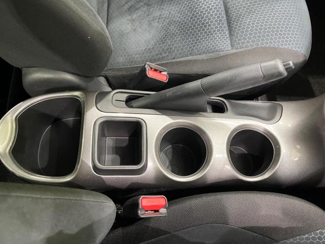 ジューク １５ＲＸ　純正ナビ　バックカメラ　禁煙車　前後ドラレコ　ＥＴＣ　スマートキー　純正１７インチＡＷ　ＨＩＤヘッド　フロントフォグ　オートライト　オートエアコン　Ｂｌｕｅｔｏｏｔｈ　ＣＤ　ＤＶＤ再生　フルセグ（45枚目）