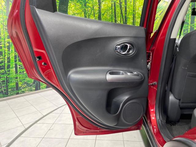 ジューク １５ＲＸ　純正ナビ　バックカメラ　禁煙車　前後ドラレコ　ＥＴＣ　スマートキー　純正１７インチＡＷ　ＨＩＤヘッド　フロントフォグ　オートライト　オートエアコン　Ｂｌｕｅｔｏｏｔｈ　ＣＤ　ＤＶＤ再生　フルセグ（48枚目）