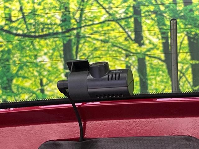 ジューク １５ＲＸ　純正ナビ　バックカメラ　禁煙車　前後ドラレコ　ＥＴＣ　スマートキー　純正１７インチＡＷ　ＨＩＤヘッド　フロントフォグ　オートライト　オートエアコン　Ｂｌｕｅｔｏｏｔｈ　ＣＤ　ＤＶＤ再生　フルセグ（51枚目）