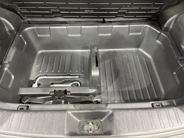 ジューク １５ＲＸ　純正ナビ　バックカメラ　禁煙車　前後ドラレコ　ＥＴＣ　スマートキー　純正１７インチＡＷ　ＨＩＤヘッド　フロントフォグ　オートライト　オートエアコン　Ｂｌｕｅｔｏｏｔｈ　ＣＤ　ＤＶＤ再生　フルセグ（54枚目）