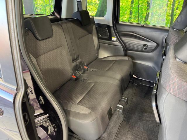 デリカＤ：２ カスタムハイブリッドＭＶ全方位カメラ付ナビパッケージ　４ＷＤ　両側電動ドア　純正９型ナビ　全周囲カメラ　衝突軽減装置　レーダークルーズ　禁煙車　シートヒーター　前後ドラレコ　ＥＴＣ　コーナーセンサー　スマートキー　ＬＥＤヘッド＆フォグ　純正１５インチＡＷ（9枚目）