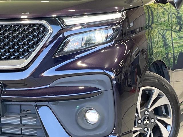 デリカＤ：２ カスタムハイブリッドＭＶ全方位カメラ付ナビパッケージ　４ＷＤ　両側電動ドア　純正９型ナビ　全周囲カメラ　衝突軽減装置　レーダークルーズ　禁煙車　シートヒーター　前後ドラレコ　ＥＴＣ　コーナーセンサー　スマートキー　ＬＥＤヘッド＆フォグ　純正１５インチＡＷ（12枚目）