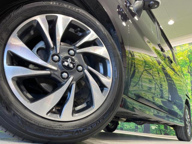 デリカＤ：２ カスタムハイブリッドＭＶ全方位カメラ付ナビパッケージ　４ＷＤ　両側電動ドア　純正９型ナビ　全周囲カメラ　衝突軽減装置　レーダークルーズ　禁煙車　シートヒーター　前後ドラレコ　ＥＴＣ　コーナーセンサー　スマートキー　ＬＥＤヘッド＆フォグ　純正１５インチＡＷ（13枚目）