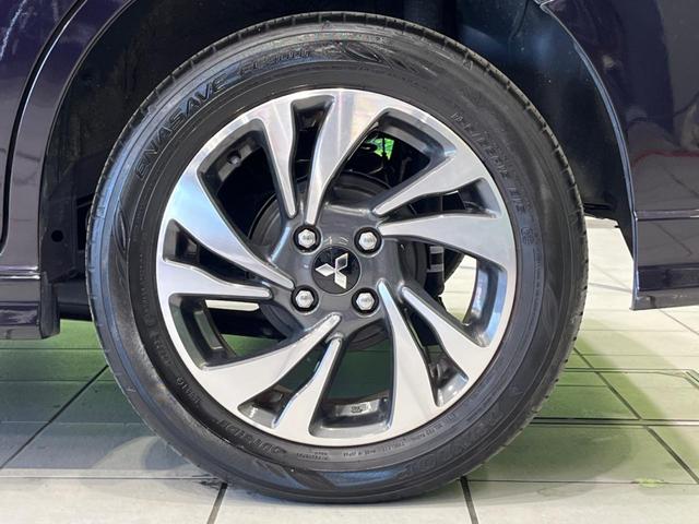 デリカＤ：２ カスタムハイブリッドＭＶ全方位カメラ付ナビパッケージ　４ＷＤ　両側電動ドア　純正９型ナビ　全周囲カメラ　衝突軽減装置　レーダークルーズ　禁煙車　シートヒーター　前後ドラレコ　ＥＴＣ　コーナーセンサー　スマートキー　ＬＥＤヘッド＆フォグ　純正１５インチＡＷ（28枚目）