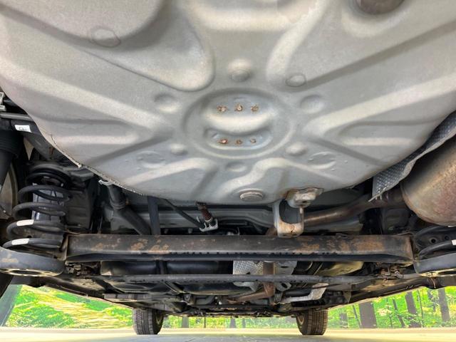 プリウスアルファ S チューン ブラック 純正ナビ バックカメラ 禁煙車 スマートキー ETC 純正16インチAW オートライト オートエアコン Bluetooth再生 CD DVD再生 フルセグ 革巻きハンドル ステアリングスイッチ(19枚目)