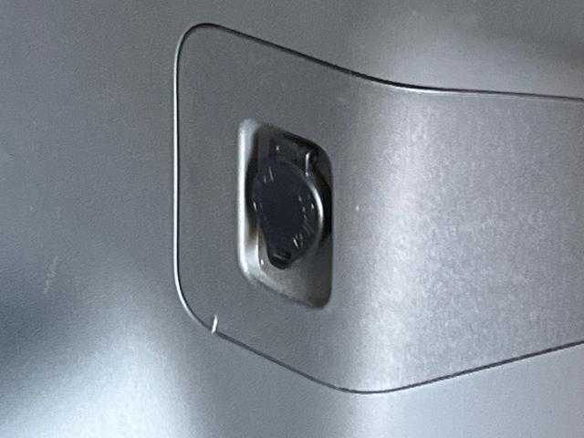 プリウスアルファ S チューン ブラック 純正ナビ バックカメラ 禁煙車 スマートキー ETC 純正16インチAW オートライト オートエアコン Bluetooth再生 CD DVD再生 フルセグ 革巻きハンドル ステアリングスイッチ(49枚目)