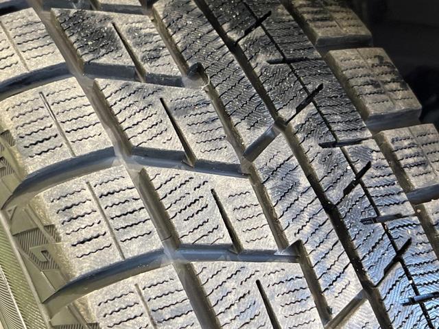 プリウスアルファ S チューン ブラック 純正ナビ バックカメラ 禁煙車 スマートキー ETC 純正16インチAW オートライト オートエアコン Bluetooth再生 CD DVD再生 フルセグ 革巻きハンドル ステアリングスイッチ(61枚目)