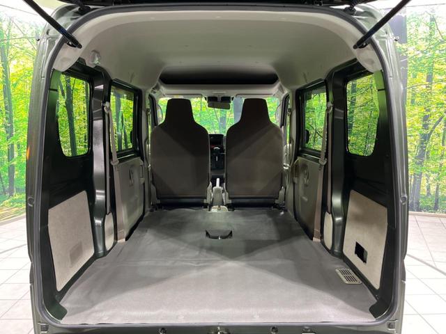 エブリイ PAリミテッド 衝突軽減装置 禁煙車 クリアランスソナー オートハイビーム 車線逸脱警報 誤発進抑制機能 先行車発進告知 オートライト ヘッドライトレベライザー アイドリングストップ AM FM再生(10枚目)