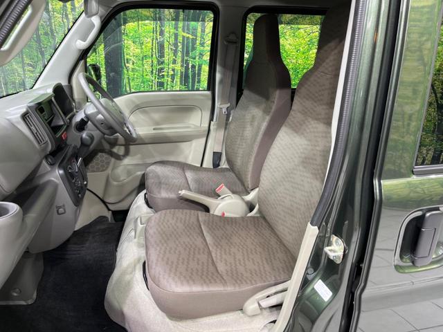 エブリイ PAリミテッド 衝突軽減装置 禁煙車 クリアランスソナー オートハイビーム 車線逸脱警報 誤発進抑制機能 先行車発進告知 オートライト ヘッドライトレベライザー アイドリングストップ AM FM再生(45枚目)