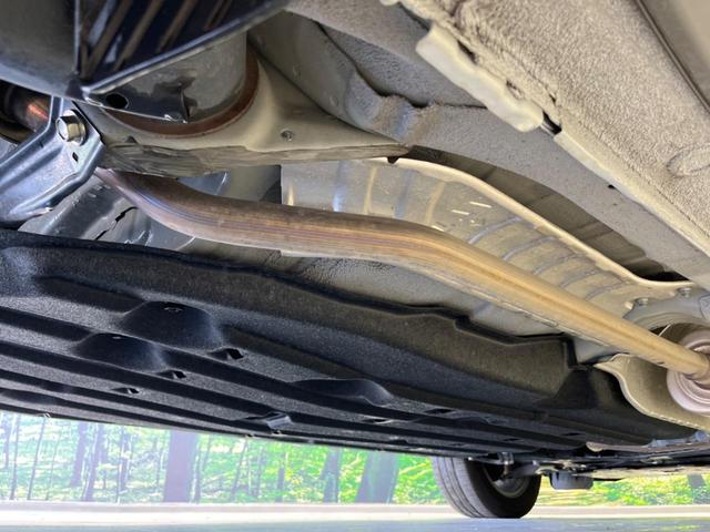 ヴェゼル e:HEV X ディスプレイオーディオ バックカメラ 衝突軽減装置 レーダークルーズ 禁煙車 前後ドラレコ コーナーセンサー スマートキー LEDヘッド ETC 純正16インチAW オートハイビーム オートエアコン(23枚目)