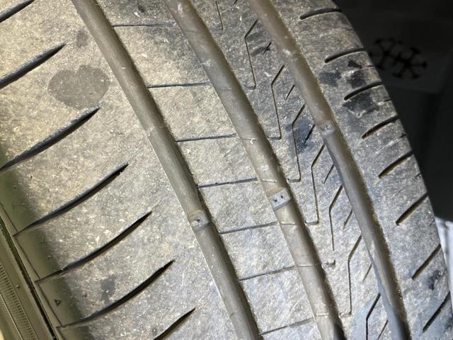 ヴェゼル e:HEV X ディスプレイオーディオ バックカメラ 衝突軽減装置 レーダークルーズ 禁煙車 前後ドラレコ コーナーセンサー スマートキー LEDヘッド ETC 純正16インチAW オートハイビーム オートエアコン(27枚目)