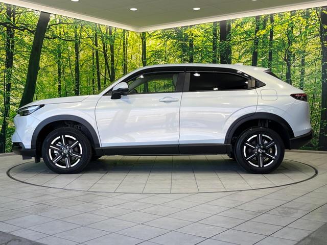 ヴェゼル e:HEV X ディスプレイオーディオ バックカメラ 衝突軽減装置 レーダークルーズ 禁煙車 前後ドラレコ コーナーセンサー スマートキー LEDヘッド ETC 純正16インチAW オートハイビーム オートエアコン(65枚目)