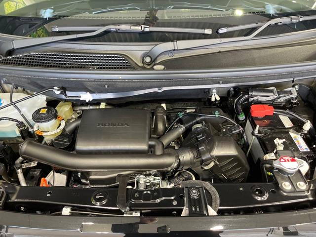 N-BOX ベースグレード 届出済未使用車 電動スライドドア 衝突軽減装置 コーナーセンサー レーンキープ スマートキー LEDヘッド オートハイビーム オートエアコン 誤発進抑制機能 先行車発進告知 ステアリングスイッチ(18枚目)