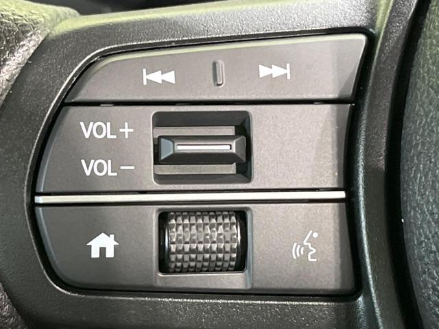 N-BOX ベースグレード 届出済未使用車 電動スライドドア 衝突軽減装置 コーナーセンサー レーンキープ スマートキー LEDヘッド オートハイビーム オートエアコン 誤発進抑制機能 先行車発進告知 ステアリングスイッチ(32枚目)