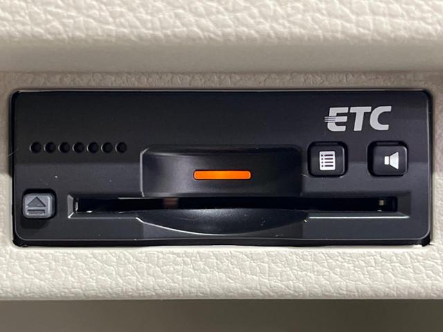 アルトラパン S 4WD 衝突軽減装置 禁煙車 2トーンカラー シートヒーター スマートキー HIDヘッド ETC オートライト CD AM FM再生 革巻きステアリング ステアリングスイッチ アイドリングストップ(5枚目)