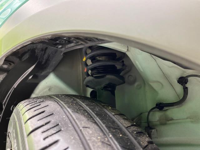 アルトラパン S 4WD 衝突軽減装置 禁煙車 2トーンカラー シートヒーター スマートキー HIDヘッド ETC オートライト CD AM FM再生 革巻きステアリング ステアリングスイッチ アイドリングストップ(20枚目)