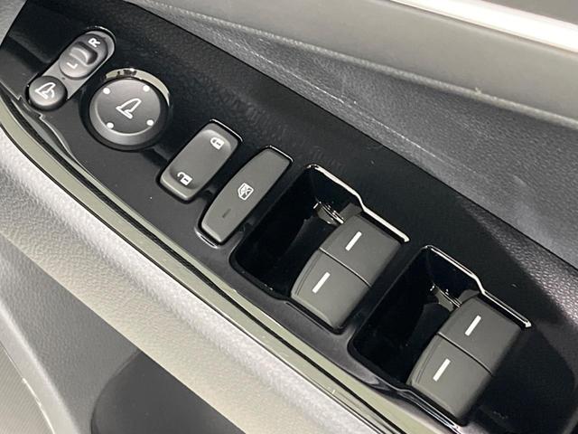 ヴェゼル e:HEV Z 純正9型ナビ バックカメラ 衝突軽減装置 禁煙車 電動リアゲート ハーフレザーシート ドラレコ コーナーセンサー スマートキー LEDヘッド ETC2.0 純正18インチAW オートハイビーム(28枚目)