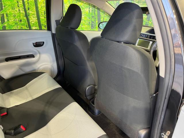 アクア Ｓ　純正ナビ　禁煙車　スマートキー　ＬＥＤヘッド　ＥＴＣ　１５インチＡＷ　オートライト　フォグランプ　オートエアコン　ＣＤ　地デジ　ドアバイザー　プライバシーガラス　アイドリングストップ　横滑り防止装置（50枚目）