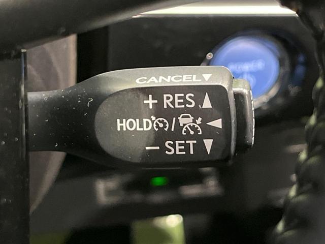 プリウス SセーフティプラスII 純正ナビ 全周囲カメラ 100V電源 衝突軽減装置 レーダークルーズ 禁煙車 ドラレコ コーナーセンサー レーンキープ スマートキー LEDヘッド ETC ブラインドスポットモニター 誤発進抑制機能(7枚目)