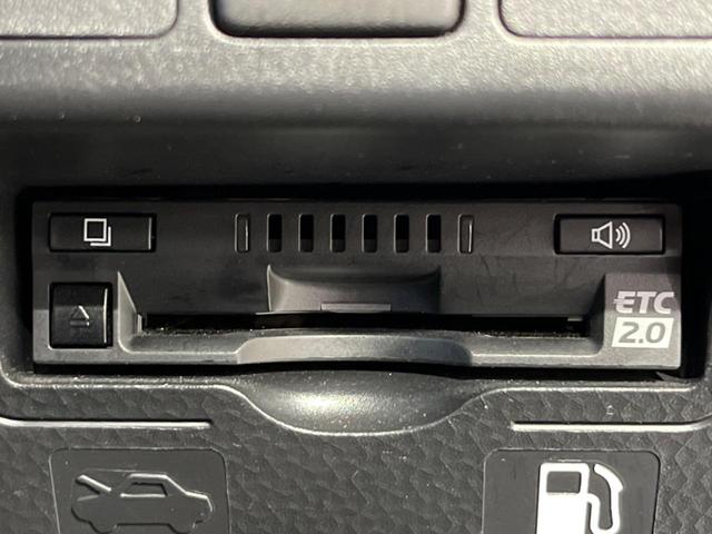 ルーミー カスタムG-T 両側電動ドア 純正ナビ 衝突軽減装置 アダプティブクルーズ 禁煙車 コーナーセンサー スマートキー LEDヘッド ETC2.0 オートハイビーム 車線逸脱警報 誤発進抑制機能 先行車発進告知(7枚目)