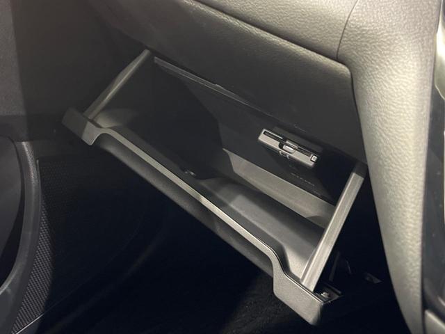 デイズ ハイウェイスター　Ｇターボ　純正９型ナビ　全周囲カメラ　衝突軽減装置　禁煙車　ハーフレザーシート　前後ドラレコ　コーナーセンサー　ＬＥＤヘッド＆フォグ　ＥＴＣ２．０　オートハイビーム　車線逸脱警報　誤発進抑制機能　先行車発進告知（42枚目）