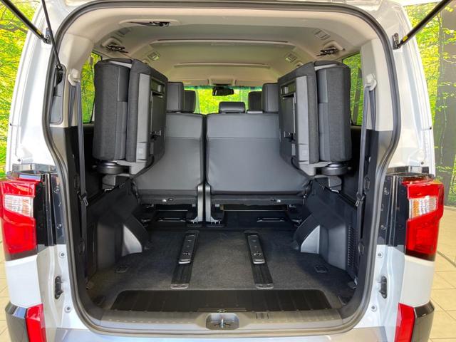 デリカD:5 シャモニー 4WD ディーゼル(軽油) 両側電動ドア 全周囲カメラ 衝突軽減装置 レーダークルーズ 禁煙車 ハーフレザーシート シートヒーター パワーシート スマートキー LEDヘッド&フォグ オートハイビーム(11枚目)