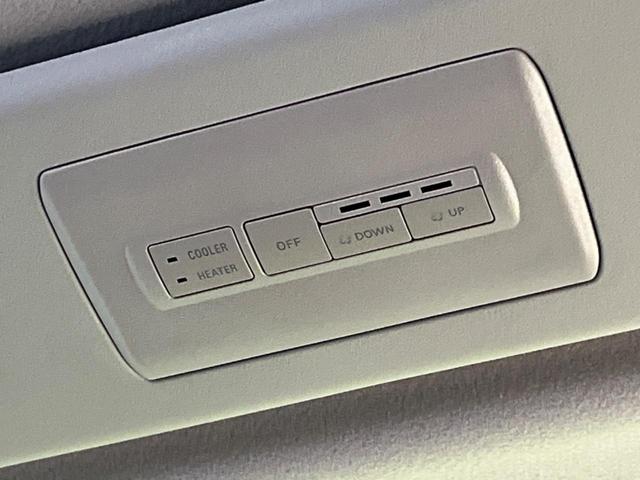 デリカD:5 シャモニー 4WD ディーゼル(軽油) 両側電動ドア 全周囲カメラ 衝突軽減装置 レーダークルーズ 禁煙車 ハーフレザーシート シートヒーター パワーシート スマートキー LEDヘッド&フォグ オートハイビーム(61枚目)