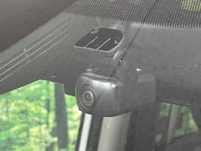 セレナ e-パワー ハイウェイスターV 両側電動ドア 後席モニター 純正10型ナビ 全周囲カメラ 衝突軽減装置 プロパイロット 寒冷地仕様 禁煙車 ドラレコ ETC シートヒーター コーナーセンサー スマートキー LEDヘッド&フォグ(24枚目)