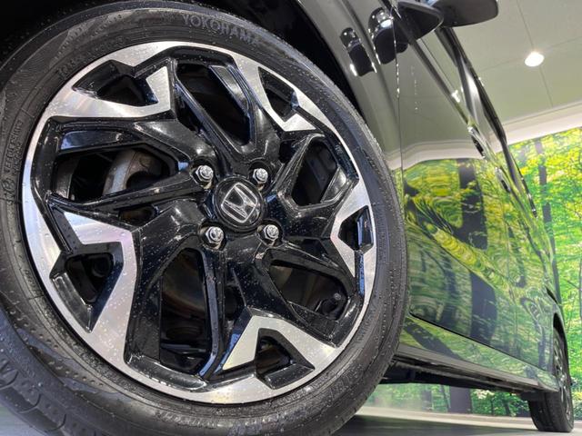 N-BOXカスタム G・Lターボホンダセンシング 両側電動ドア 純正ナビ バックカメラ 衝突軽減装置 レーダークルーズ 禁煙車 ハーフレザーシート コーナーセンサー スマートキー LEDヘッド ETC 純正15インチAW Bluetooth再生(13枚目)