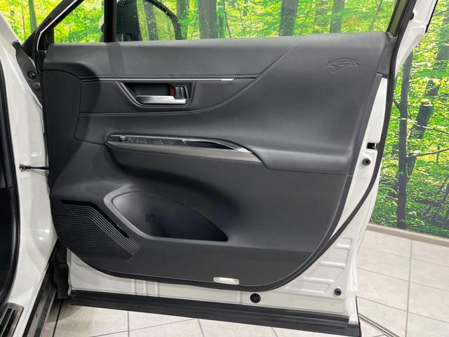 ハリアー G 4WD 純正8型ディスプレイオーディオ バックカメラ 寒冷地仕様 衝突軽減装置 レーダークルーズ 禁煙車 電動リアゲート ハーフレザーシート パワーシート ドラレコ コーナーセンサー スマートキー(50枚目)