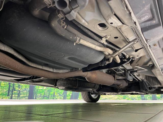 ヴォクシー ＺＳ　４ＷＤ　両側電動ドア　後席モニター　９型ナビ　バックカメラ　禁煙車　ドラレコ　スマートキー　ＨＩＤヘッド　エアロ　ＥＴＣ　純正１６インチＡＷ　オートエアコン　Ｂｌｕｅｔｏｏｔｈ　フルセグ　パドルシフト（23枚目）