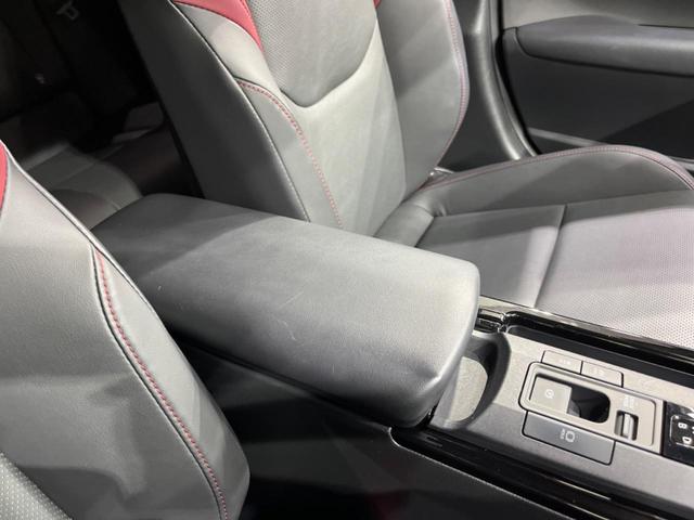 プリウス Ｚ　純正１２．３インチディスプレイオーディオ　全周囲カメラ　ＡＣ１００Ｖ電源　衝突軽減装置　レーダークルーズ　禁煙車　電動リアゲート　合皮シート　シートエアコン　パワーシート　ドラレコ　ＥＴＣ２．０（65枚目）