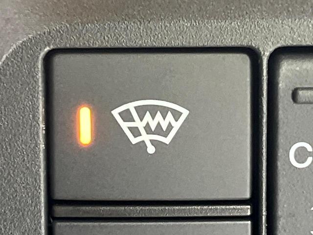 フリード エアー　４ＷＤ　登録済未使用車　両側電動ドア　純正８型ディスプレイオーディオ　バックカメラ　衝突軽減装置　レーダークルーズ　禁煙車　シートヒーター　コーナーセンサー　レーンキープ　スマートキー　ＬＥＤヘッド（42枚目）