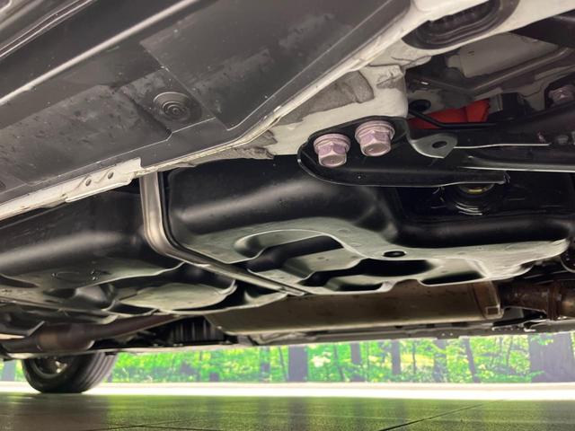 ヴェルファイアハイブリッド Ｚ　プレミア　左右独立ムーンルーフ　両側電動ドア　純正１４インチディスプレイオーディオ　全周囲カメラ　衝突軽減装置　レーダークルーズ　禁煙車　電動リアゲート　レザーシート　前中席シートエアコン　前後ドラレコ　ＥＴＣ（22枚目）