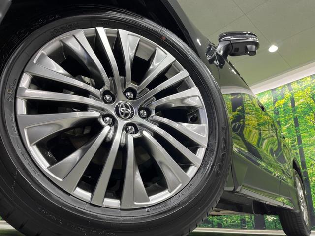 �y�����P�X�C���`�A���~�z�C�[���z�O�ςɃ}�b�`���������A���~�z�C�[���𑕒����Ă���܂��B�e��ЊO�A���~�z�C�[����A�X�^�b�h���X�^�C�����戵�����Ă���܂��B���񂲑��k����������