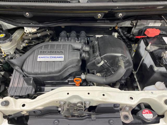 Ｎ－ＢＯＸ Ｇ　ＳＳパッケージ　両側電動ドア　ナビ　バックカメラ　禁煙車　スマートキー　ＨＩＤヘッド　ＥＴＣ　純正１４インチＡＷ　Ｂｌｕｅｔｏｏｔｈ　ＣＤ　ＤＶＤ　ＡＭ　ＦＭ　ＳＤ再生　フルセグ　アイドリングストップ　ベンチシート（18枚目）