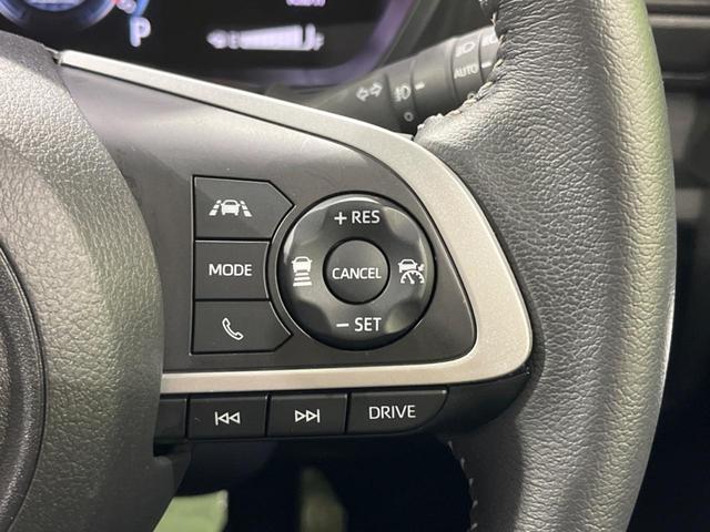 �y���[�_�[�N���[�Y�R���g���[���z�������H�ł̒��������s���y�ɁI�I�����ő��x��ۂN���[�Y�R���g���[�����A�Փˌy���V�X�e���ƘA�g���A�O���̎ԗ������m���ĎԊԂ�ۂ悤�ɑ��x���߂��Ă���܂��I�I