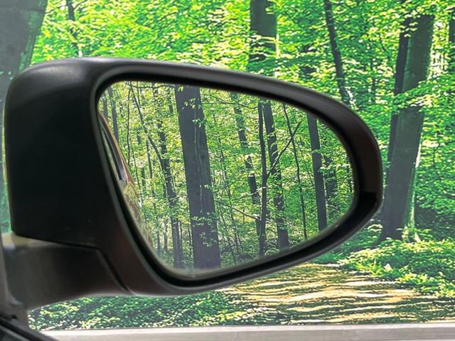 パッソ モーダ　純正ナビ　バックカメラ　衝突軽減装置　禁煙車　ドラレコ　コーナーセンサー　スマートキー　ＬＥＤヘッド　ＥＴＣ　オートハイビーム　オートエアコン　車線逸脱警報　先行車発信告知　Ｂｌｕｅｔｏｏｔｈ再生（62枚目）