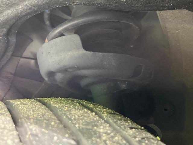 ノア Ｓ－Ｚ　両側電動ドア　純正１０型ナビ　全周囲カメラ　衝突軽減装置　レーダークルーズ　禁煙車　ハーフレザーシート　シートヒーター　ドラレコ　コーナーセンサー　スマートキー　ＬＥＤヘッド　ＥＴＣ２．０　純正ＡＷ（20枚目）