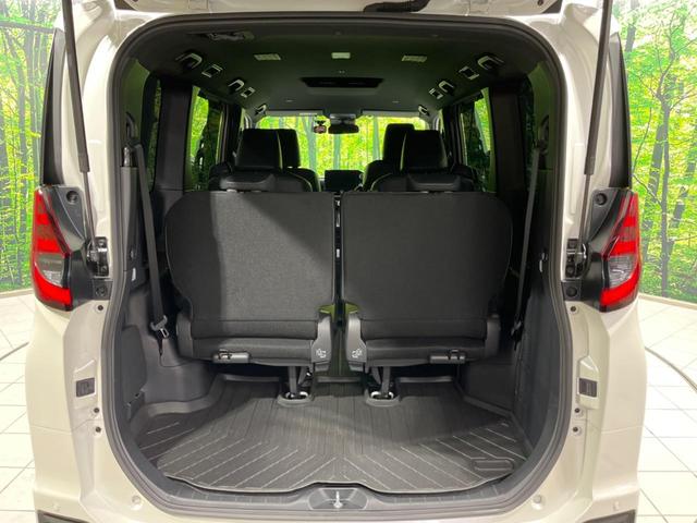 ノア Ｓ－Ｚ　両側電動ドア　純正１０型ナビ　全周囲カメラ　衝突軽減装置　レーダークルーズ　禁煙車　ハーフレザーシート　シートヒーター　ドラレコ　コーナーセンサー　スマートキー　ＬＥＤヘッド　ＥＴＣ２．０　純正ＡＷ（63枚目）