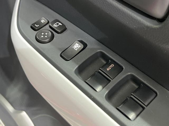 ハスラー Ｘ　衝突軽減装置　禁煙車　シートヒーター　スマートキー　ＨＩＤヘッド　純正１５インチＡＷ　オートライト　オートエアコン　車線逸脱警報　誤発進抑制機能　先行車発進告知　Ｂｌｕｅｔｏｏｔｈ　ＣＤ再生（28枚目）