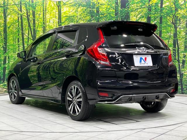 フィットハイブリッド S ホンダセンシング 純正ナビ バックカメラ 衝突軽減装置 アダプティブクルーズ 禁煙車 前後ドラレコ スマートキー LEDヘッド&フォグ ETC オートハイビーム 誤発進抑制機能 車線逸脱警報 オートエアコン 純正AW(32枚目)