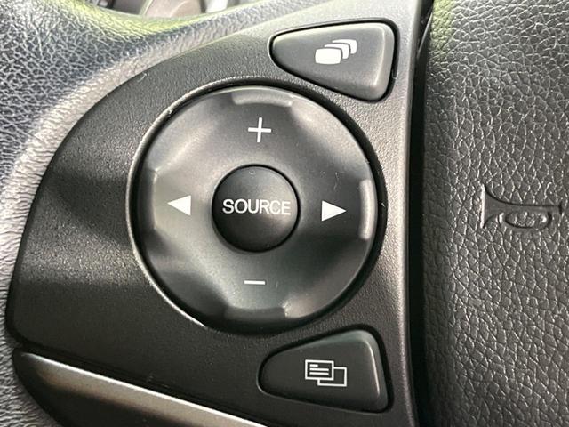 フィットハイブリッド S ホンダセンシング 純正ナビ バックカメラ 衝突軽減装置 アダプティブクルーズ 禁煙車 前後ドラレコ スマートキー LEDヘッド&フォグ ETC オートハイビーム 誤発進抑制機能 車線逸脱警報 オートエアコン 純正AW(48枚目)