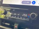 ハイブリッドＺ　両側電動ドア　１０型ナビ　全周囲カメラ　衝突軽減装置　レーダークルーズ　禁煙車　ドラレコ　コーナーセンサー　レーンキープ　スマートキー　ＬＥＤヘッド　ＥＴＣ　オートハイビーム　オートエアコン（32枚目）