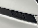 ハイブリッドＳ－Ｚ　両側電動ドア　後席モニター　純正１０．５型ナビ　全周囲カメラ　衝突軽減装置　レーダークルーズ　禁煙車　電動リアゲート　ハーフレザーシート　コーナーセンサー　スマートキー　ＬＥＤヘッド　ＥＴＣ　フルセグ（57枚目）